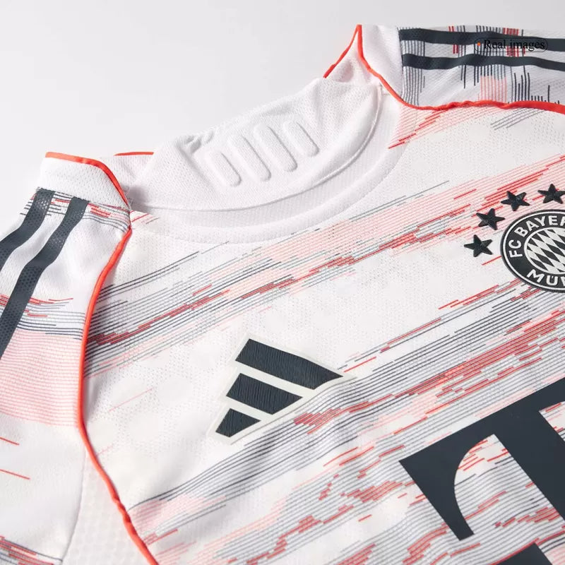 Camiseta de fútbol visitante del Bayern Múnich 2025/26 (versión jugador)