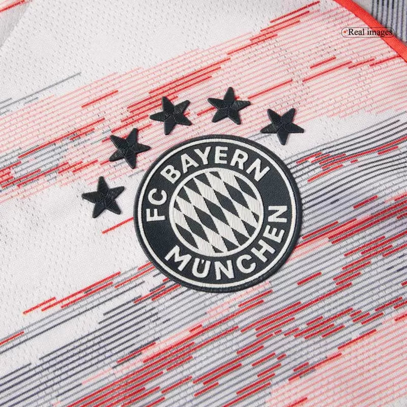 Camiseta de fútbol visitante del Bayern Múnich 2025/26 (versión jugador)