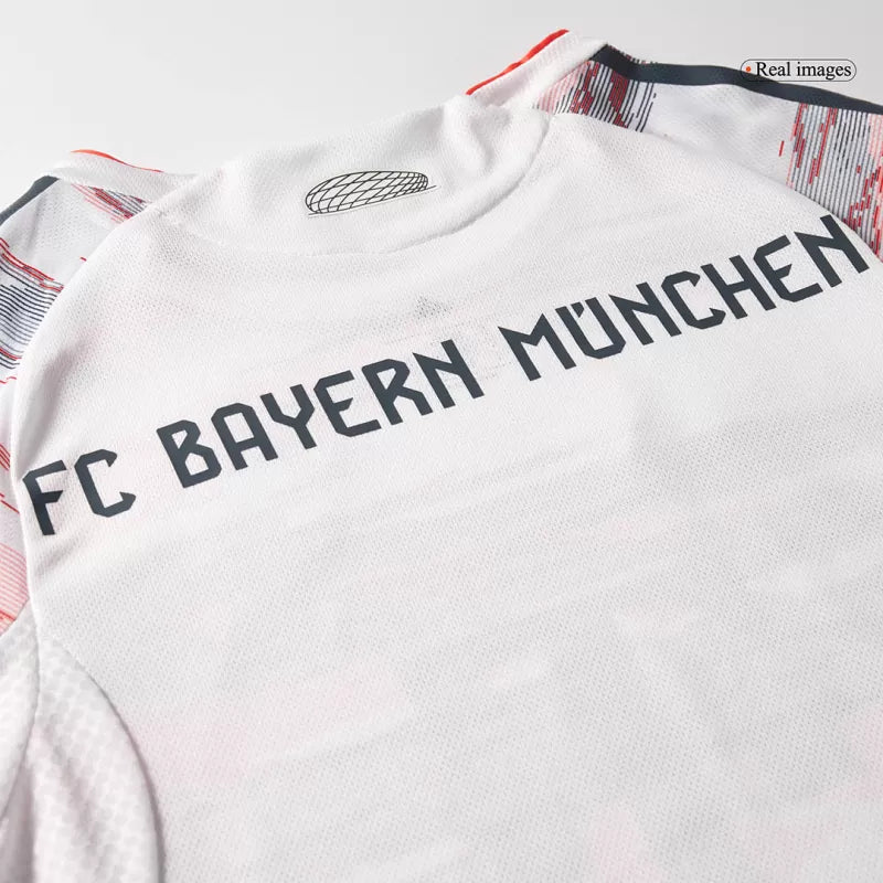 Camiseta de fútbol visitante del Bayern Múnich 2025/26 (versión jugador)