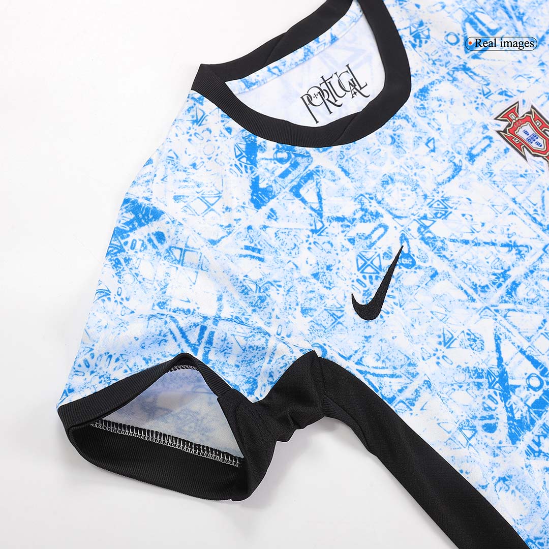 Equipación visitante de Portugal para niños (camiseta y pantalón corto) para la Eurocopa 2024