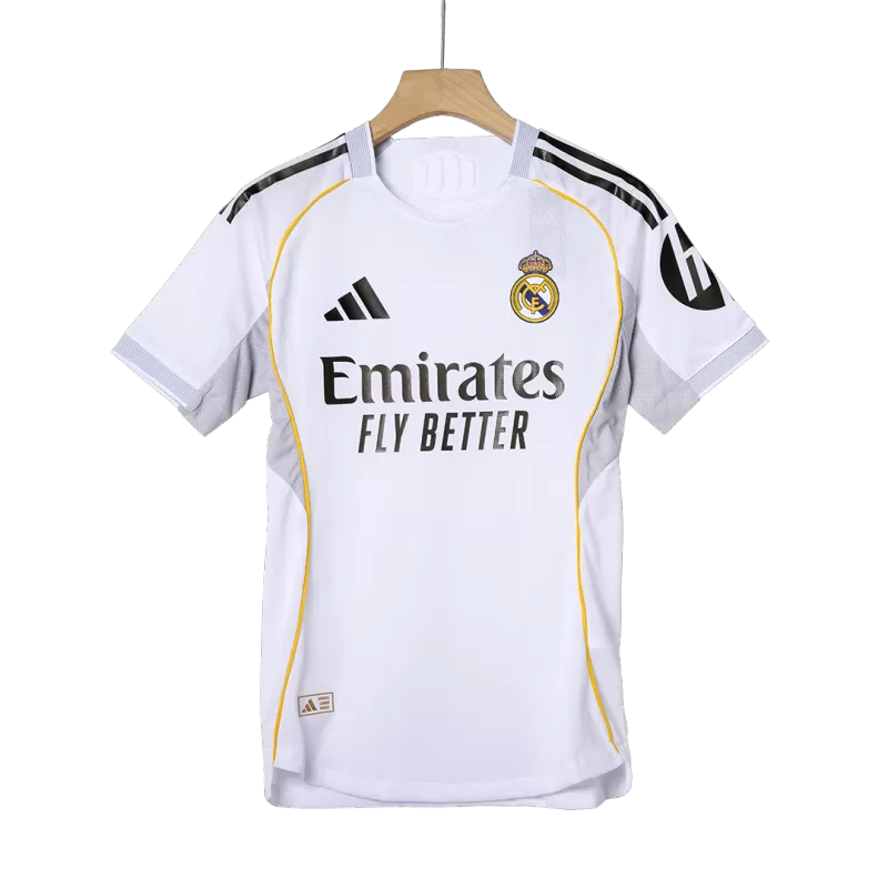 Camiseta de fútbol local del Real Madrid 2025/26, versión de jugador