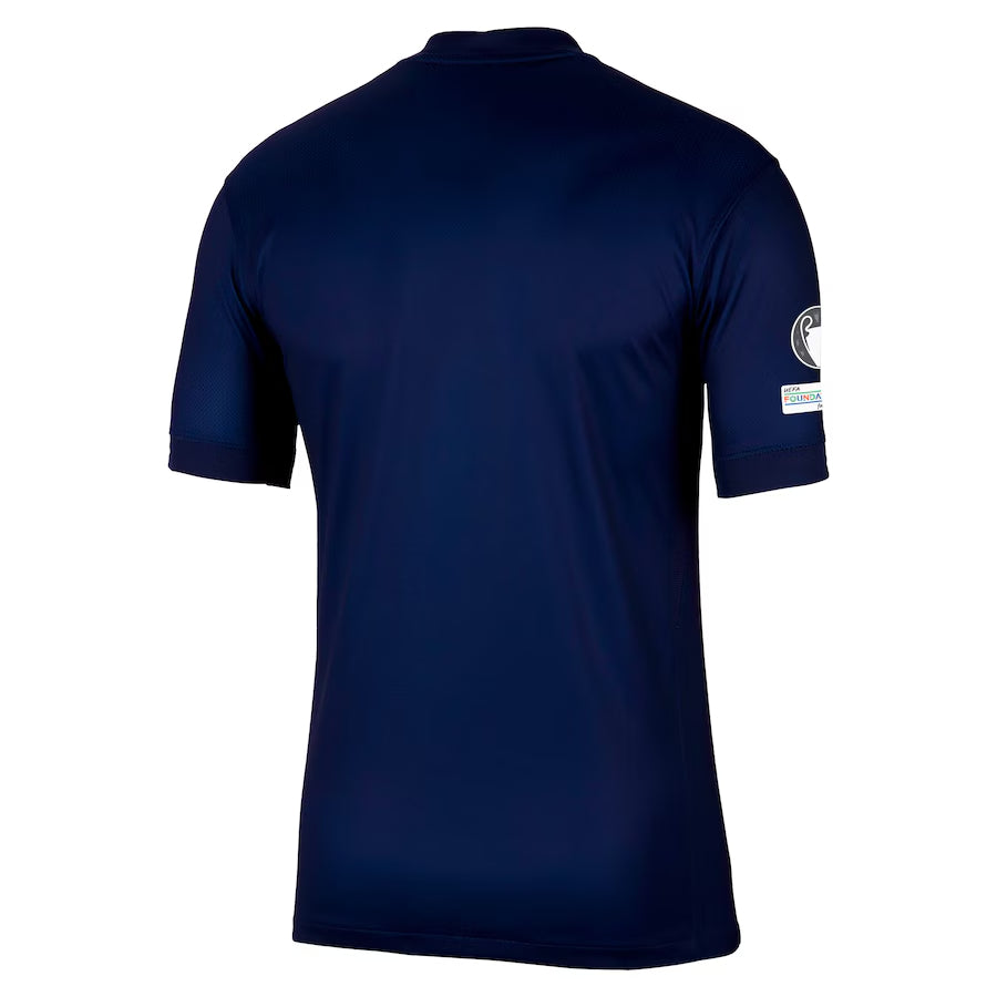 Camiseta de local del PSG 2025-26 con la Champions League y el escudo del 10.º aniversario de la Fundación UEFA